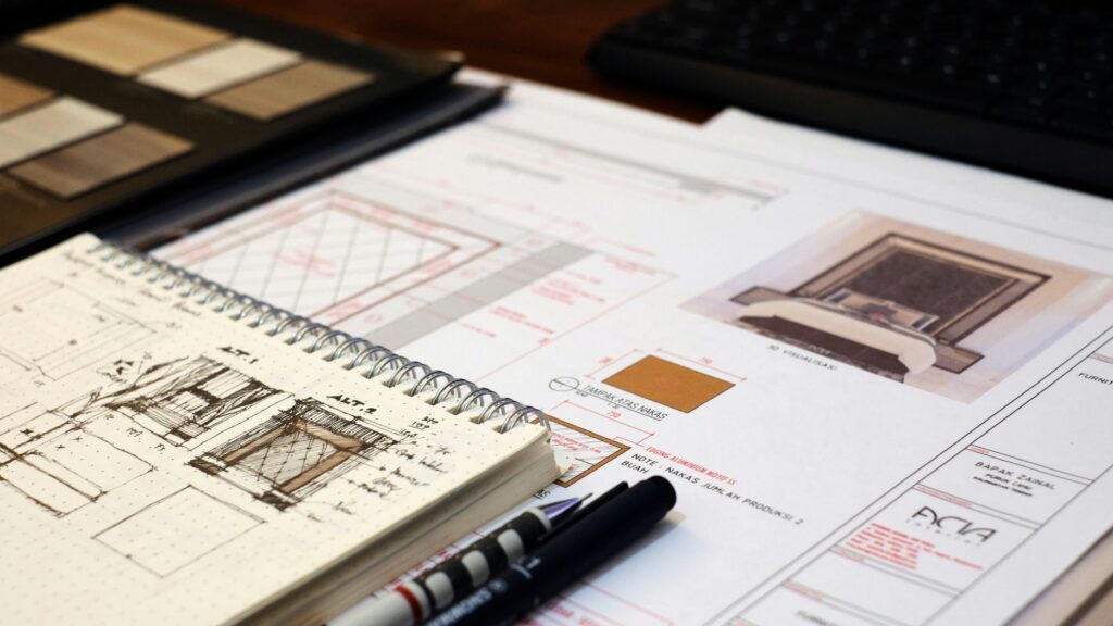 akhmad-muzakir-o776uI1UtuQ-unsplash Reunión de trabajo para servicios de consultoría de arquitectura en Perú.